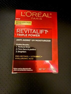 Revitalift Triple Power Anti-Aging UV Moisturizer